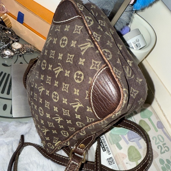 Louis Vuitton Mini Lin Danube Monogram Crossbody Bag - Picture 10 of 13